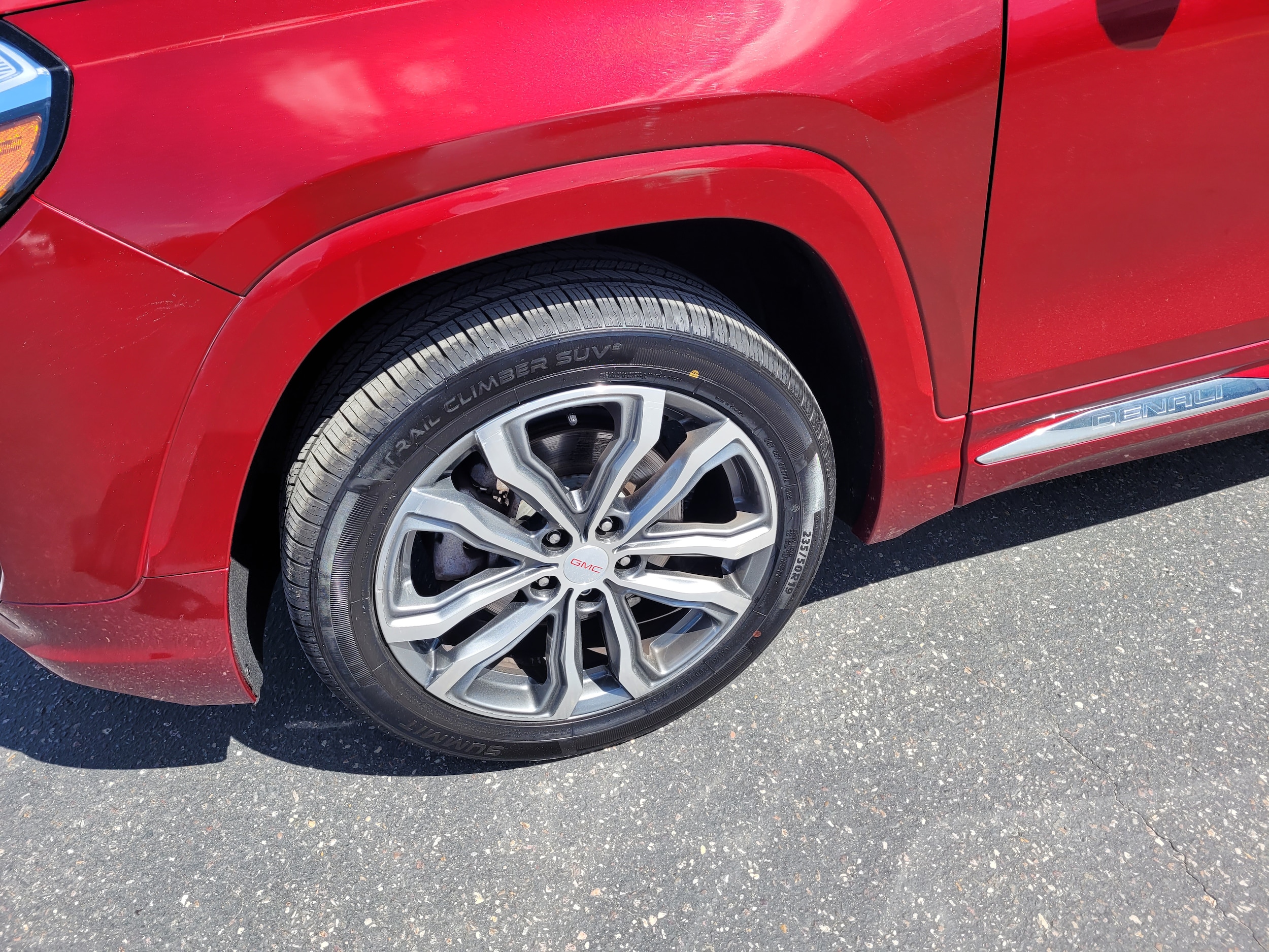 Used 2018 GMC Terrain Denali with VIN 3GKALXEX8JL192853 for sale in Reedsburg, WI