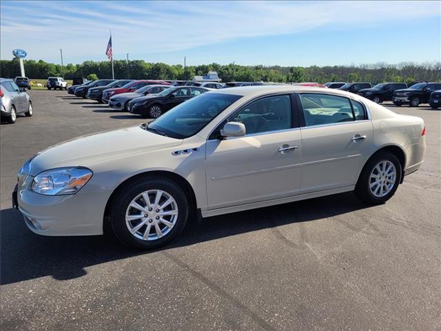 2011 Buick Lucerne CXL's photo
