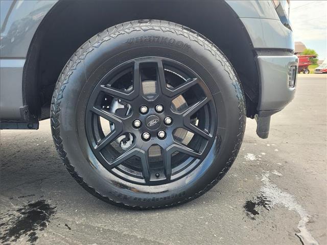 2025 Ford F-150 STX photo 4