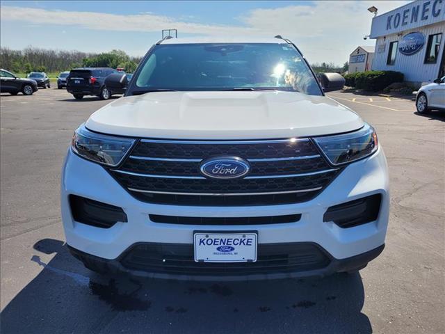Certified 2020 Ford Explorer XLT with VIN 1FMSK8DH8LGB50690 for sale in Reedsburg, WI