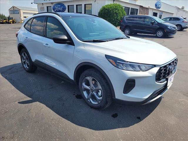 2025 Ford Escape ST-Line photo 3
