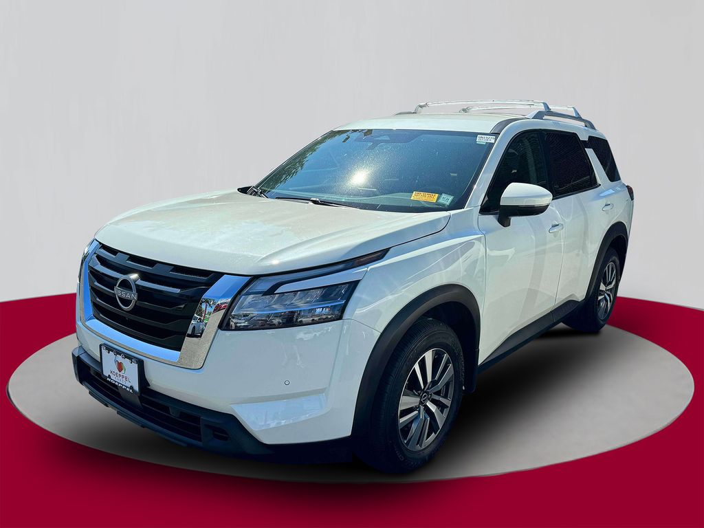 2024 Nissan Pathfinder SL photo 3