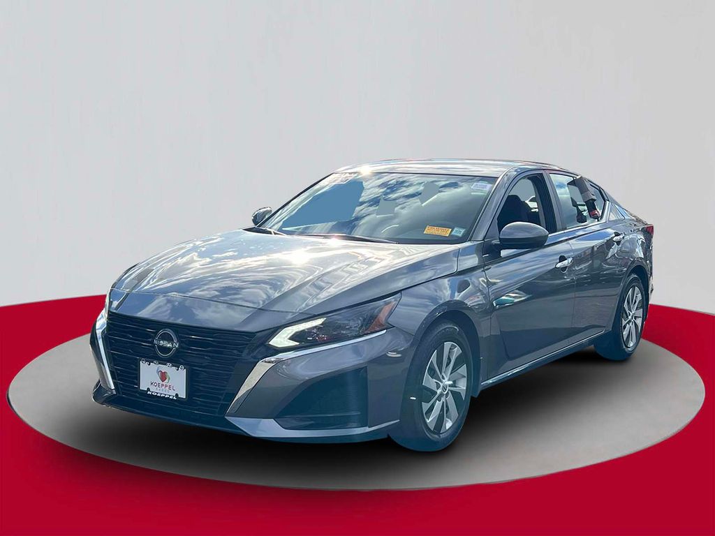 2024 Nissan Altima 2.5 S photo 3