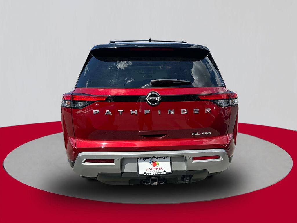 2022 Nissan Pathfinder SL photo 4