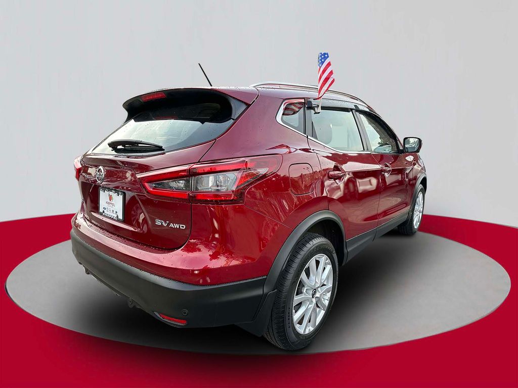 2020 Nissan Rogue Sport SV photo 3