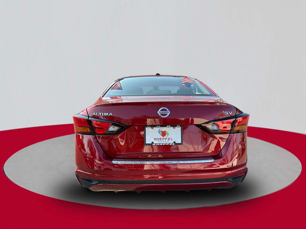 2022 Nissan Altima 2.5 SV photo 4