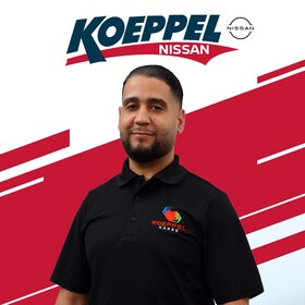 Staff member LUIS VALERIO from ID_52d81ff0def0