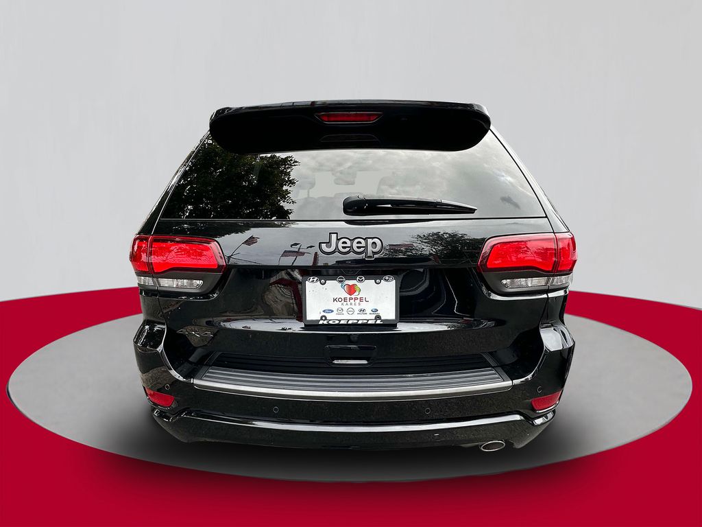 2021 Jeep Grand Cherokee Anniversary Edition photo 3
