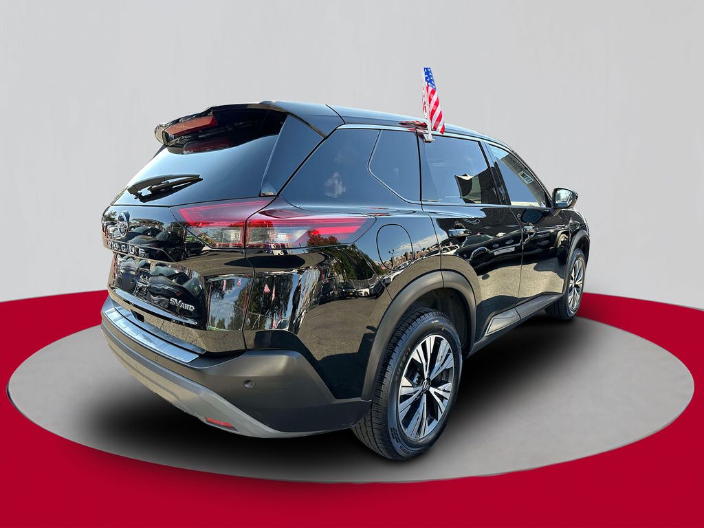 2021 Nissan Rogue SV photo 3