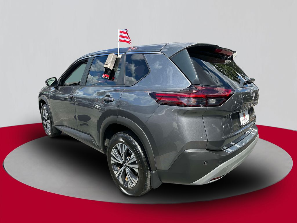 2022 Nissan Rogue SV photo 4