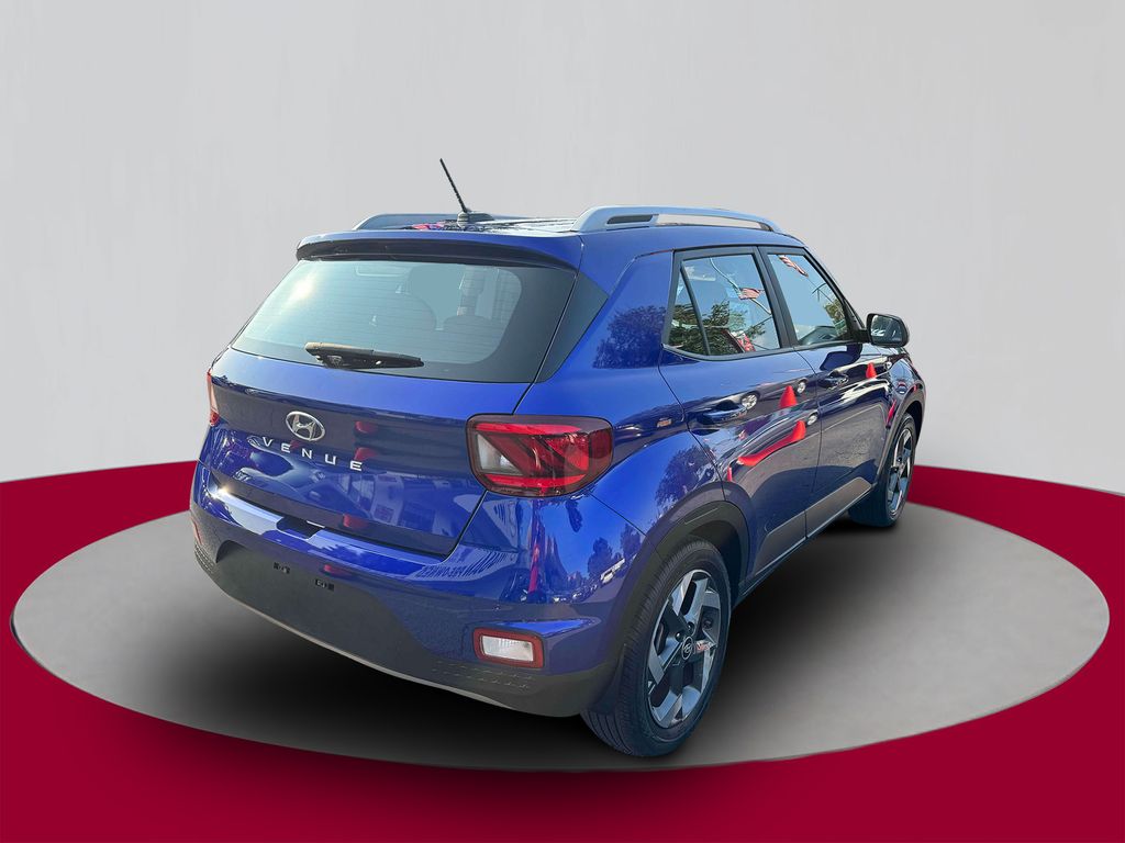2023 Hyundai Venue SEL photo 4