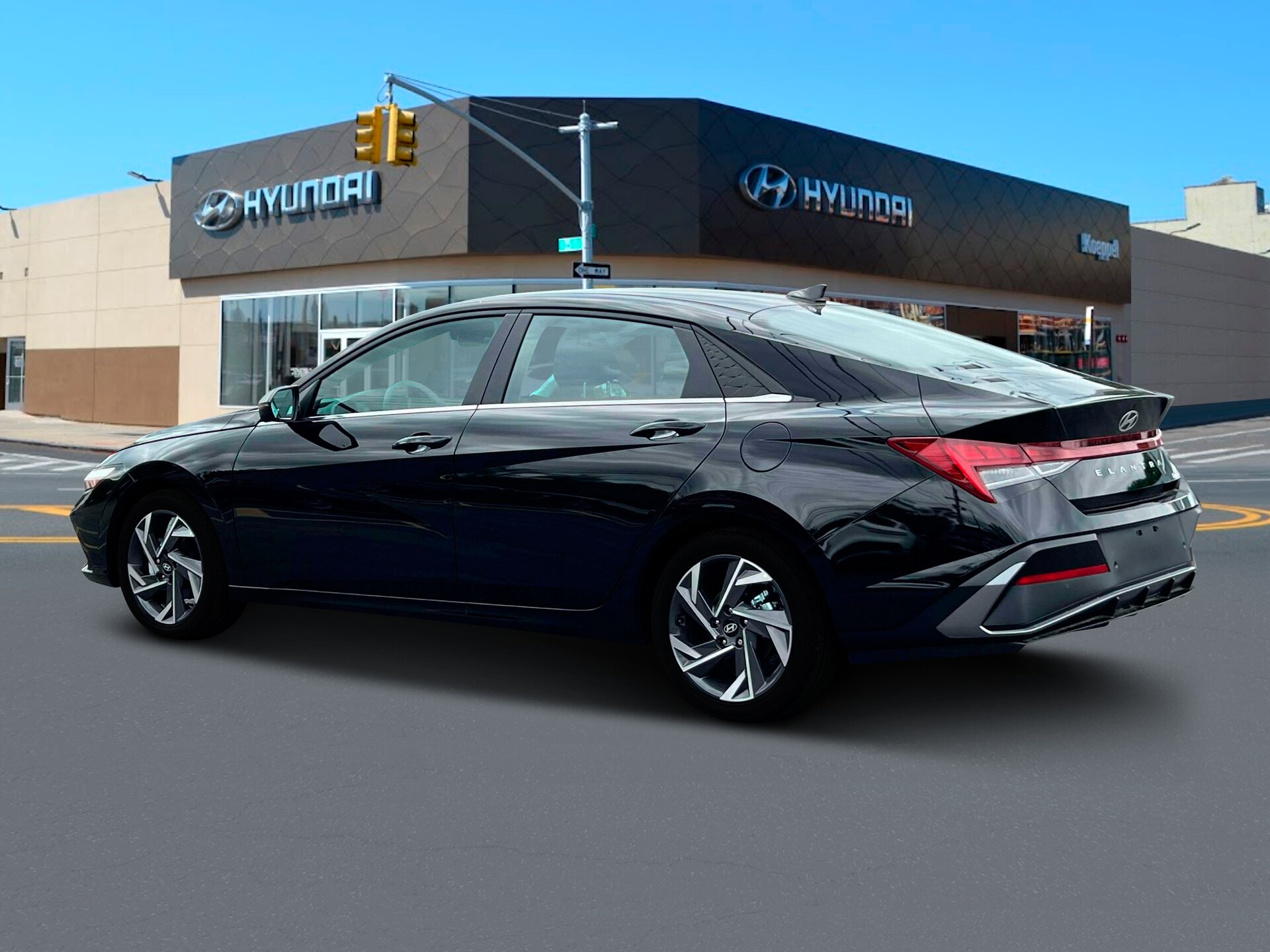 2025 Hyundai Elantra Limited photo 4