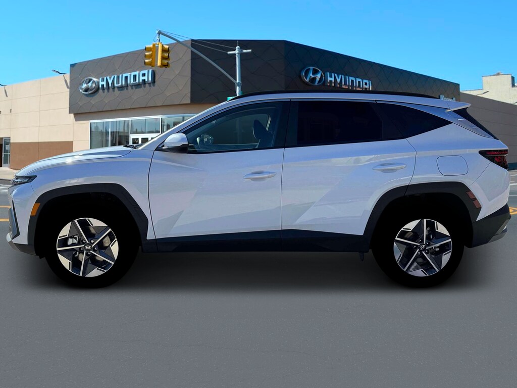 New 2026 Hyundai Tucson Plug-In Hybrid SEL SUV