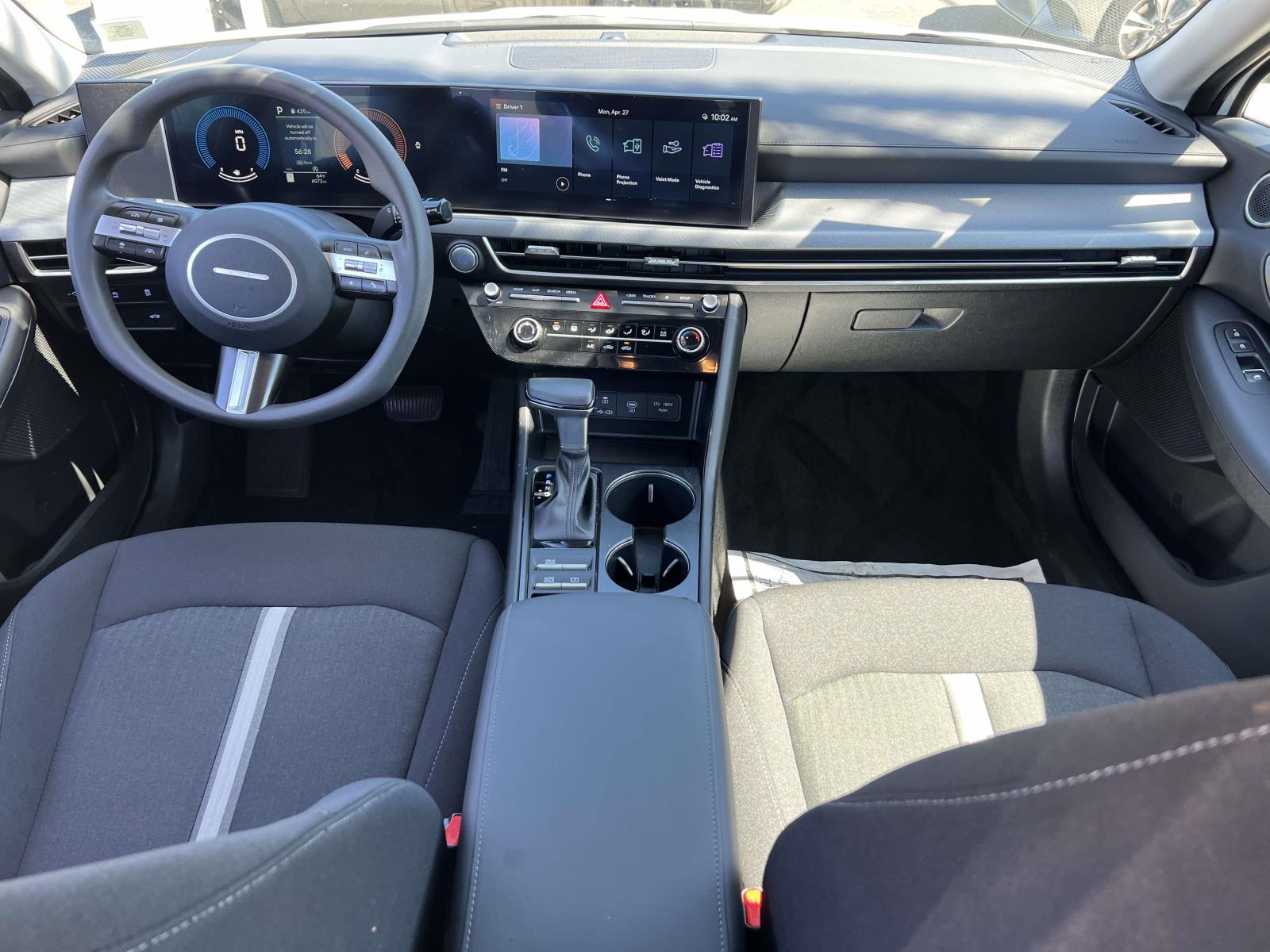 2025 Hyundai Sonata SE - Photo 13