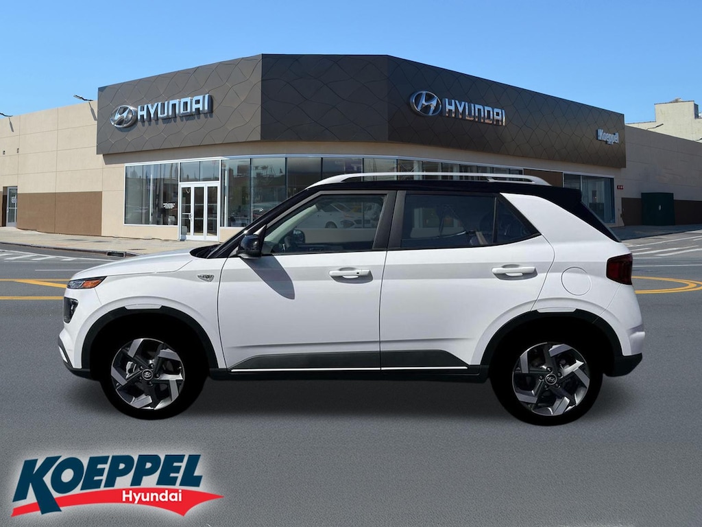 New 2026 Hyundai Venue SEL w/Two-Tone Roof SUV