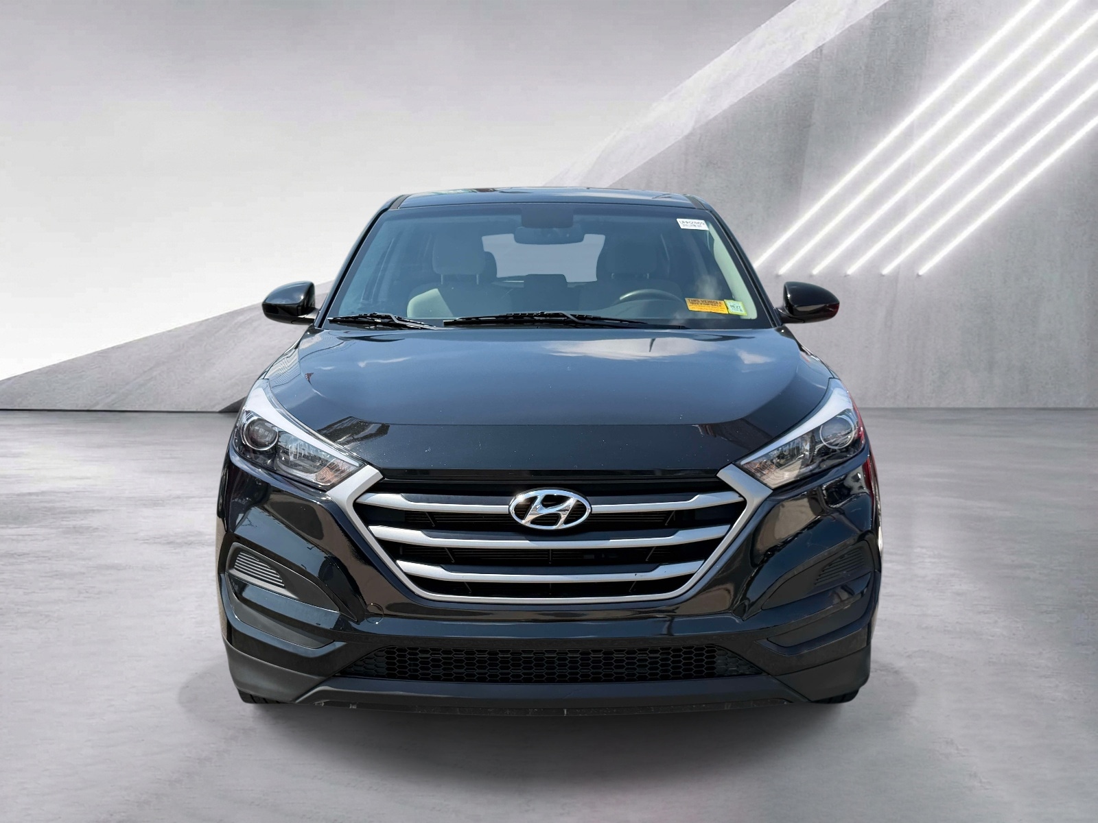 Used 2018 Hyundai Tucson SE with VIN KM8J2CA45JU766488 for sale in Long Island City, NY