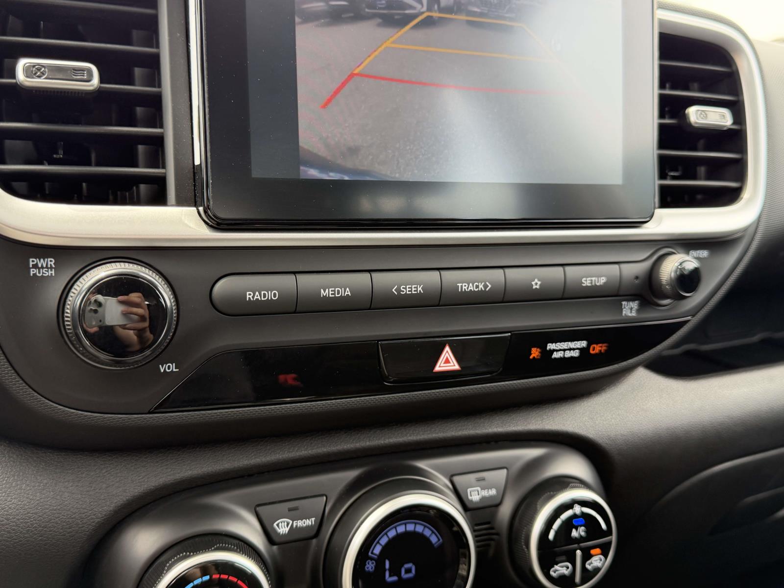 2023 Hyundai Venue SEL - Photo 29