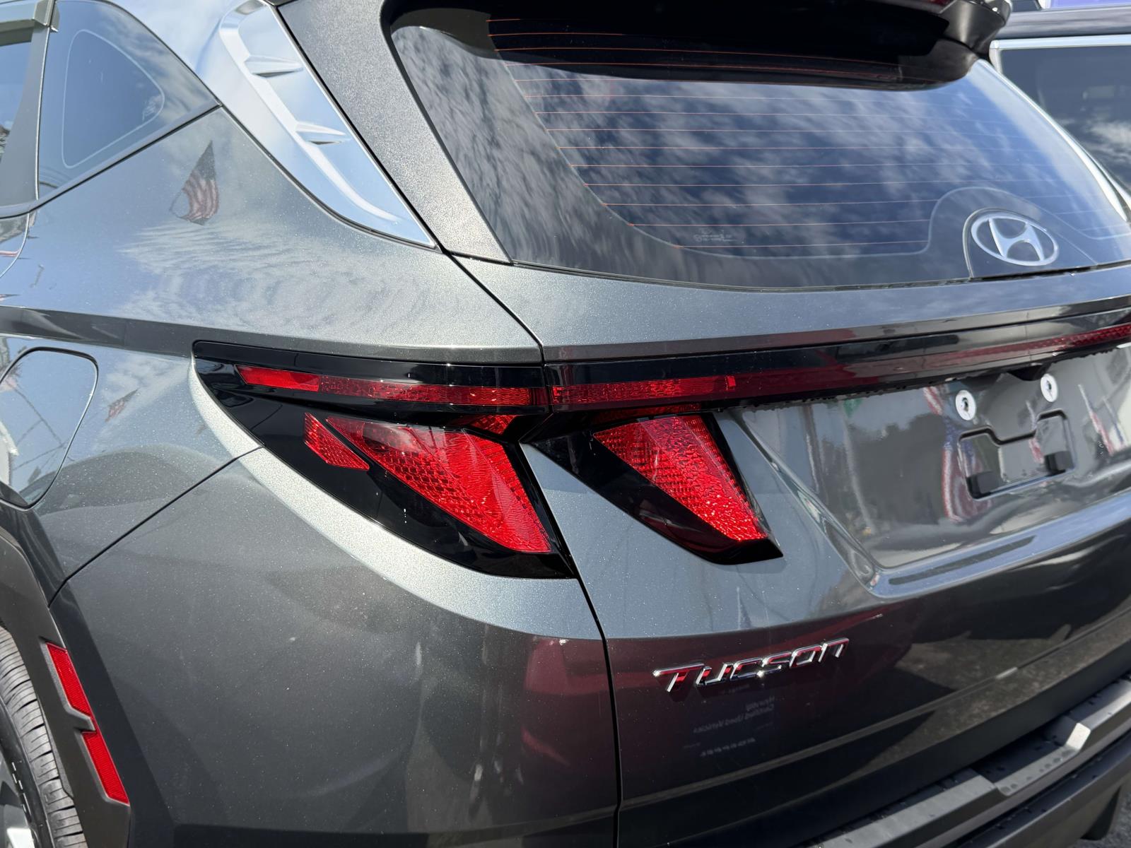 2023 Hyundai Tucson SE - Photo 9