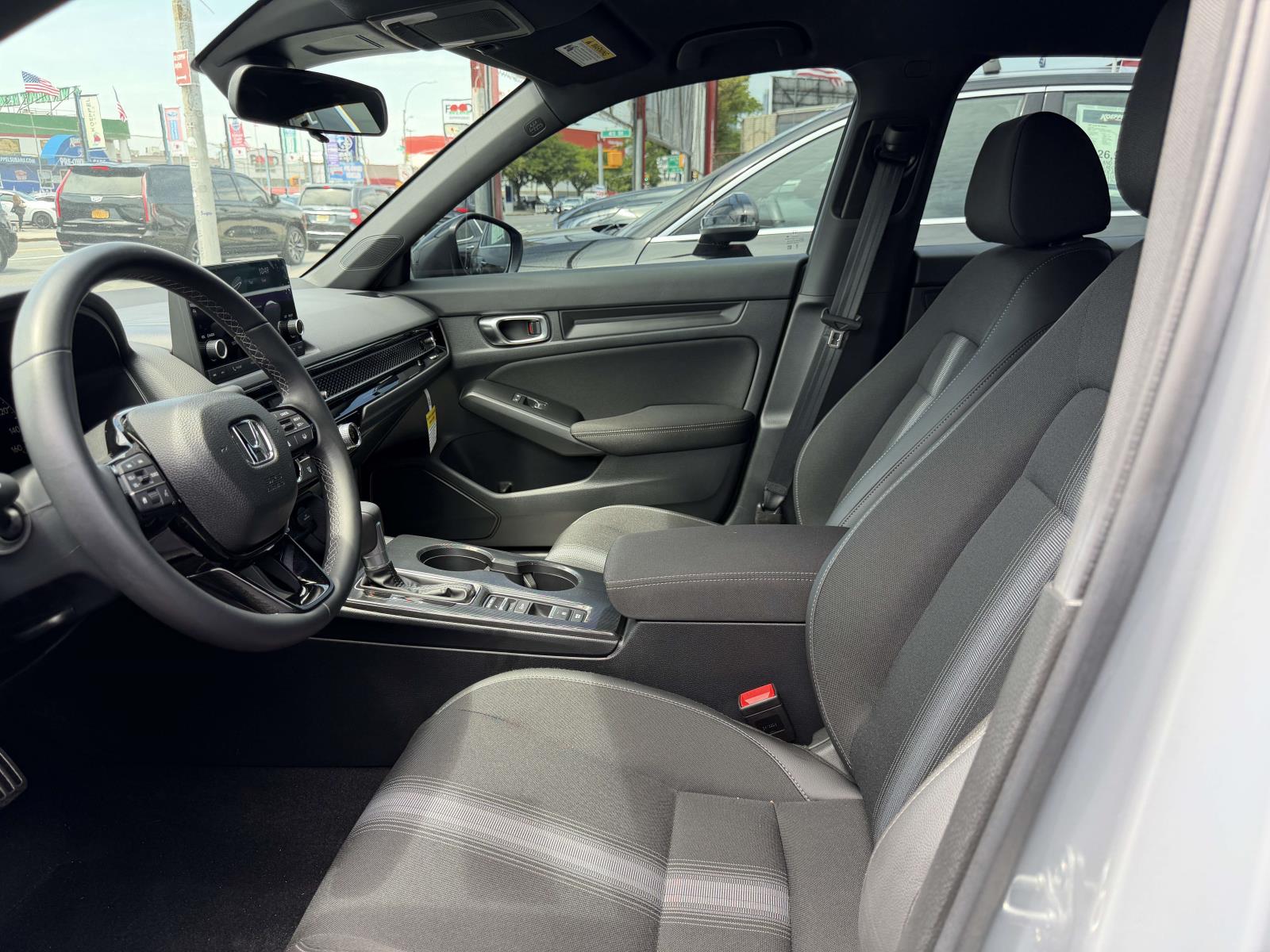 2026 Honda Civic Sport - Photo 17