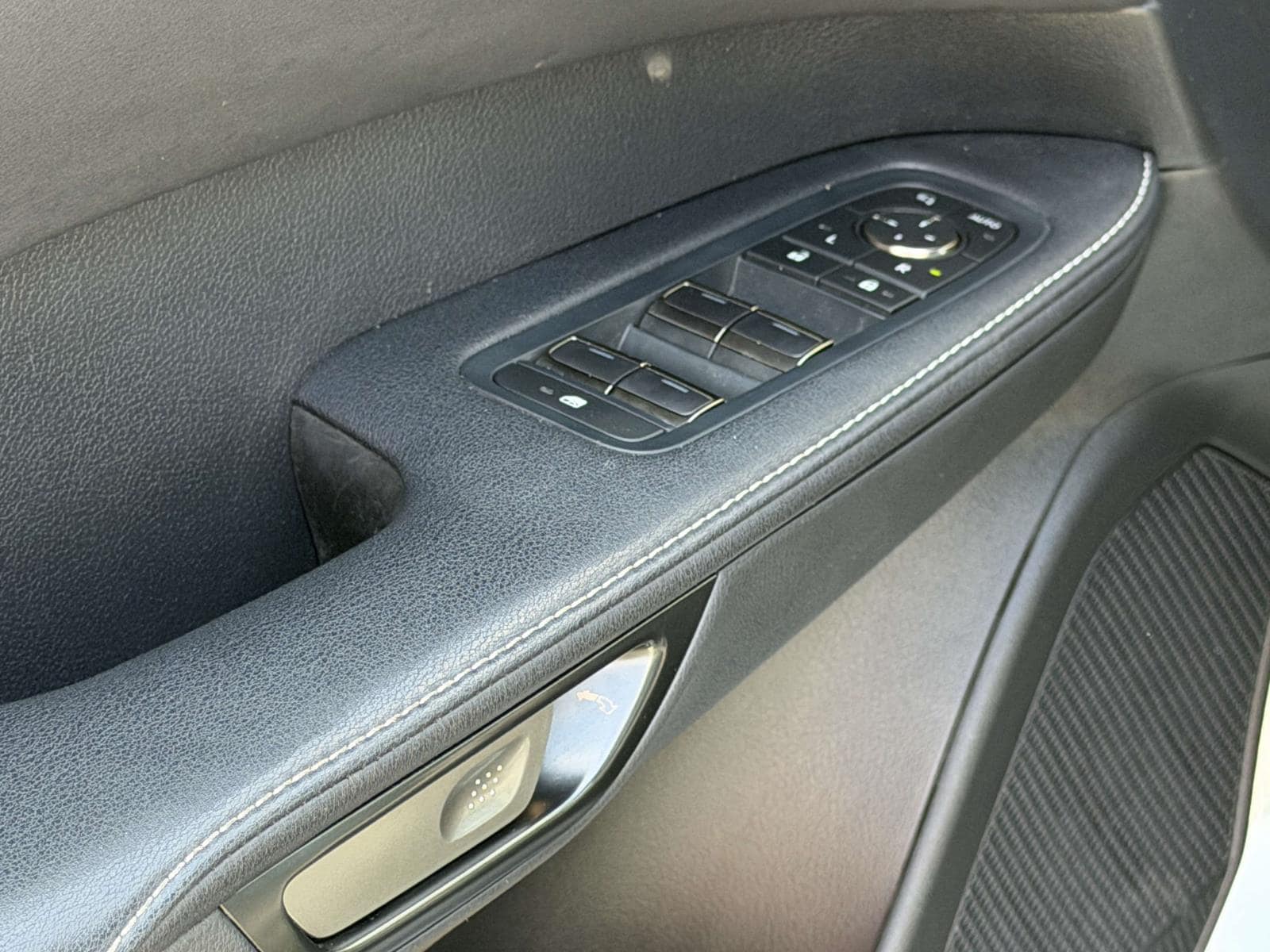 2023 Lexus RX 350 - Photo 16
