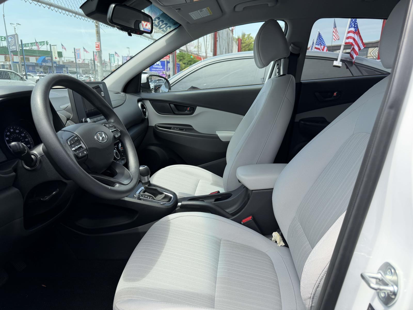 2023 Hyundai Kona SEL - Photo 17