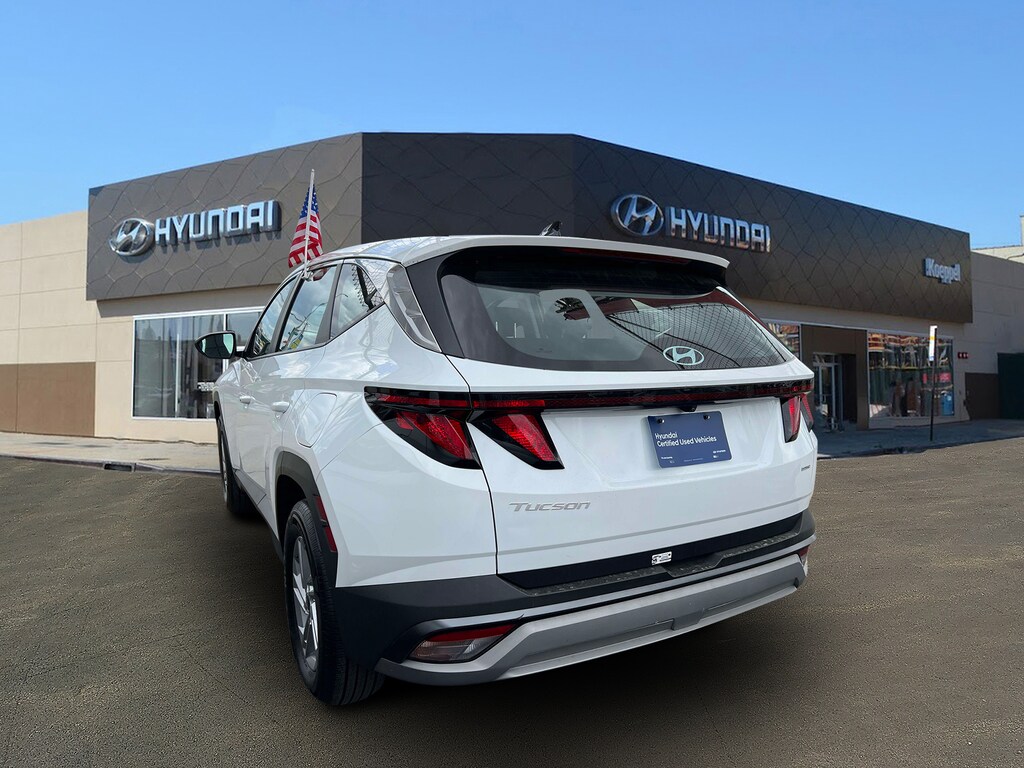 Certified 2025 Hyundai Tucson SE SUV