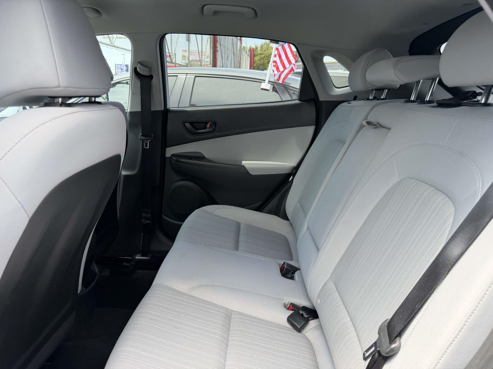 2023 Hyundai Kona SEL - Photo 12