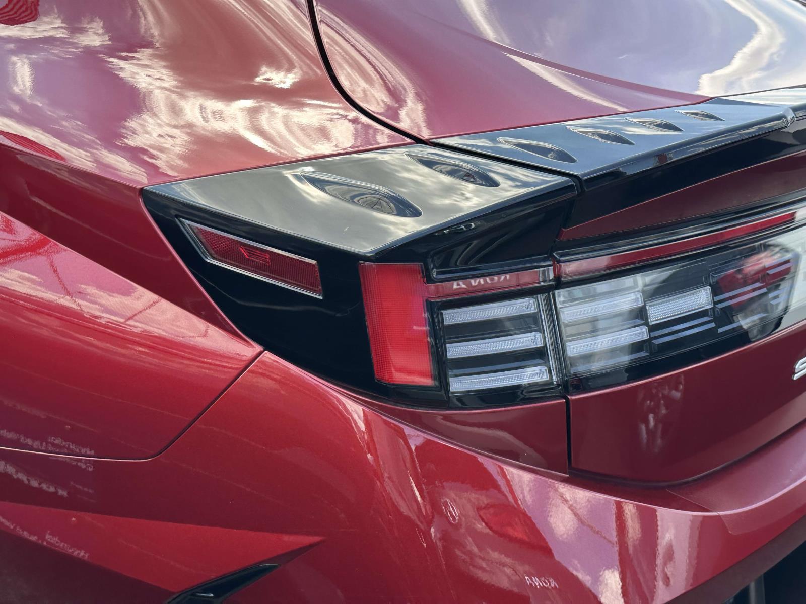 2025 Hyundai Sonata Hybrid SEL - Photo 8