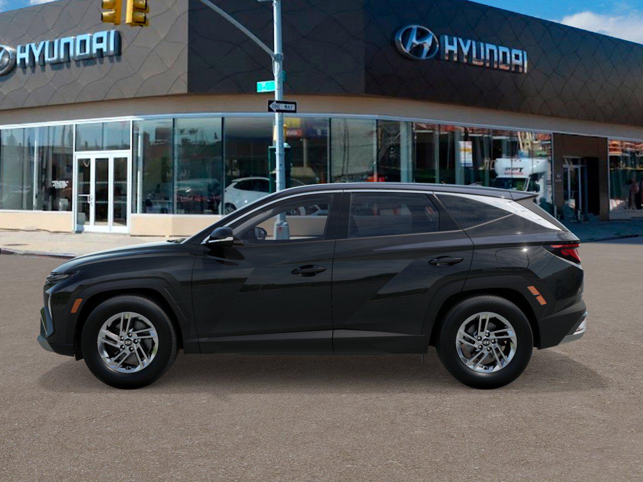 2026 Hyundai Tucson SE photo 3