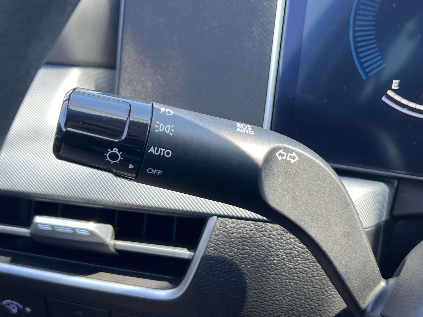 2025 Hyundai Sonata SE - Photo 22
