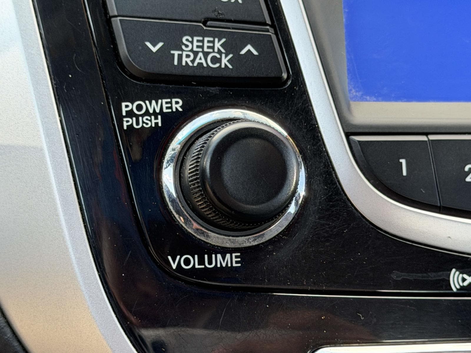 2013 Hyundai Accent GLS - Photo 27