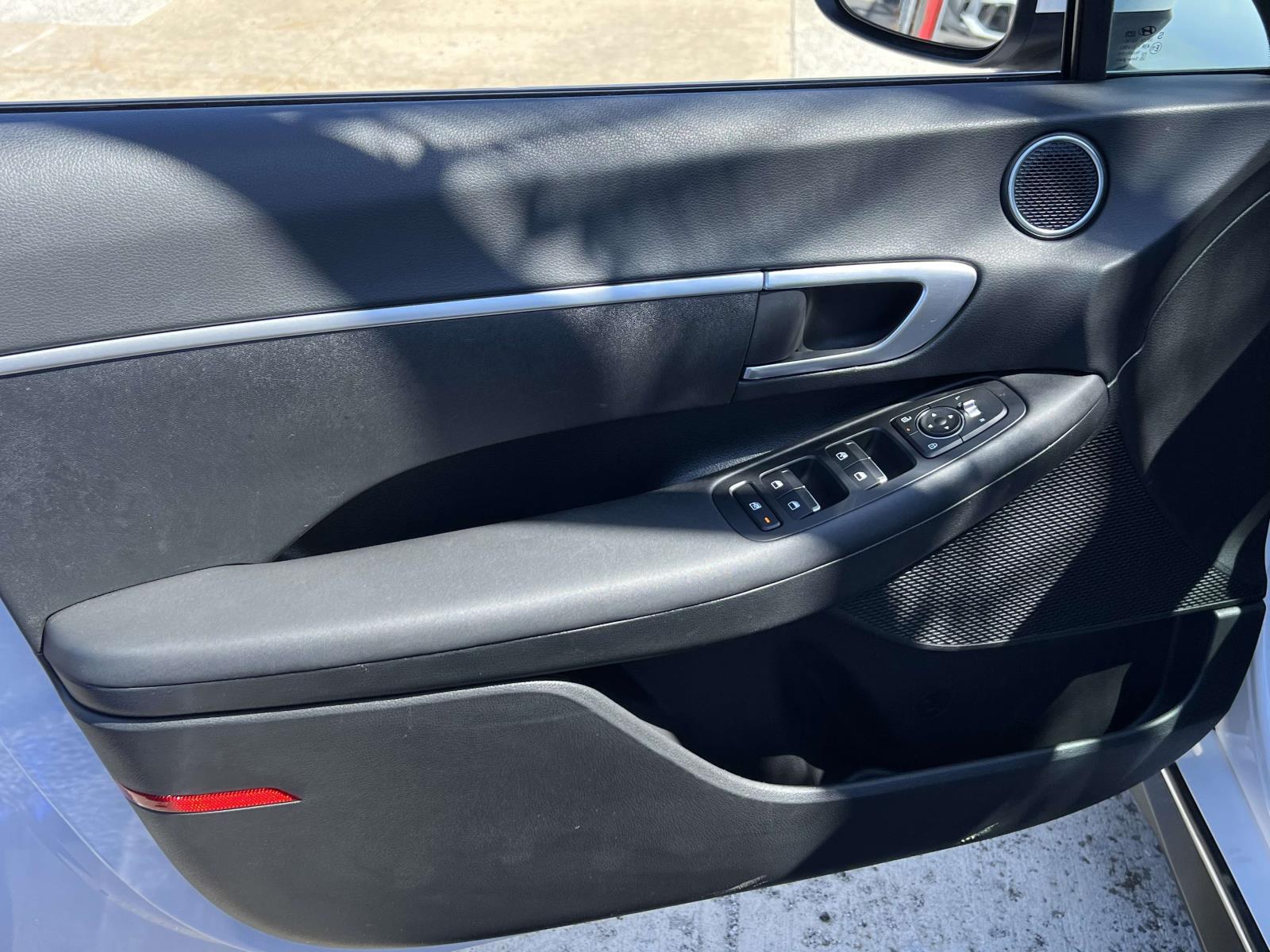 2025 Hyundai Sonata SE - Photo 15