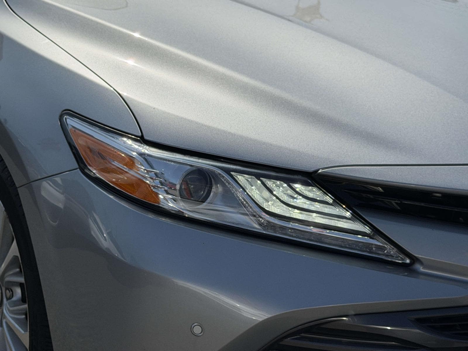 2019 Toyota Camry XLE - Photo 9
