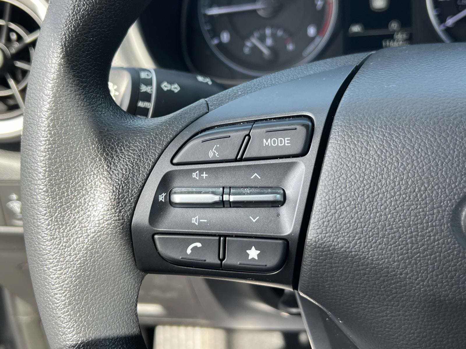 2023 Hyundai Kona SEL - Photo 21