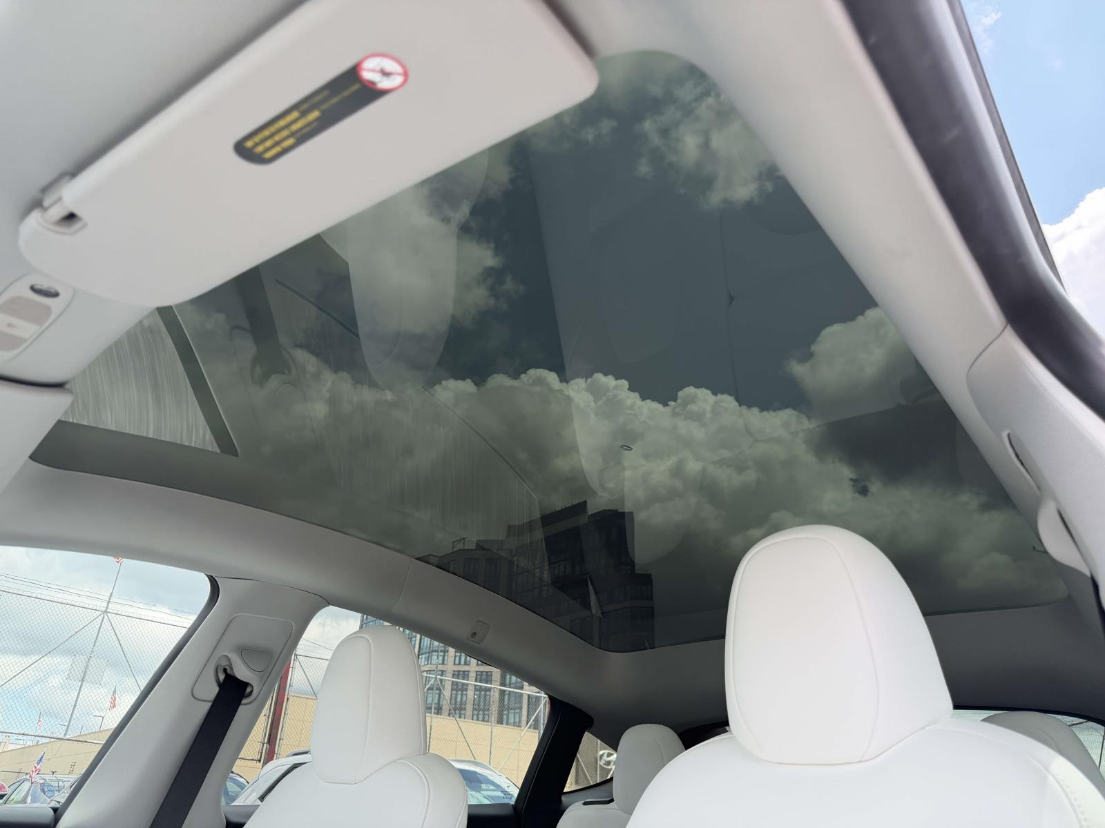 2023 Tesla Model Y Long Range - Photo 22
