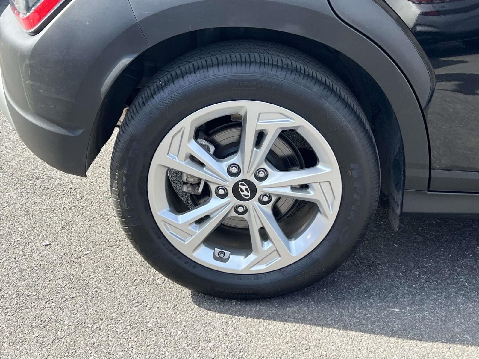 2023 Hyundai Kona SEL - Photo 7