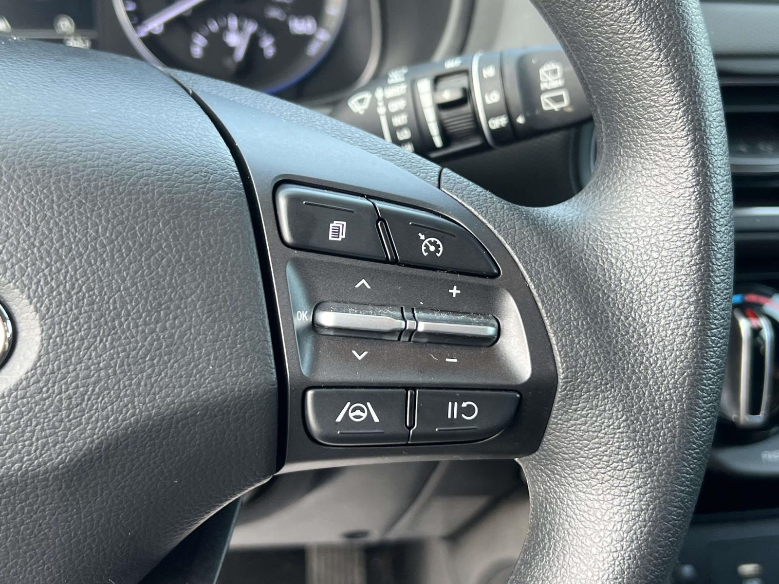 2023 Hyundai Kona SEL - Photo 22