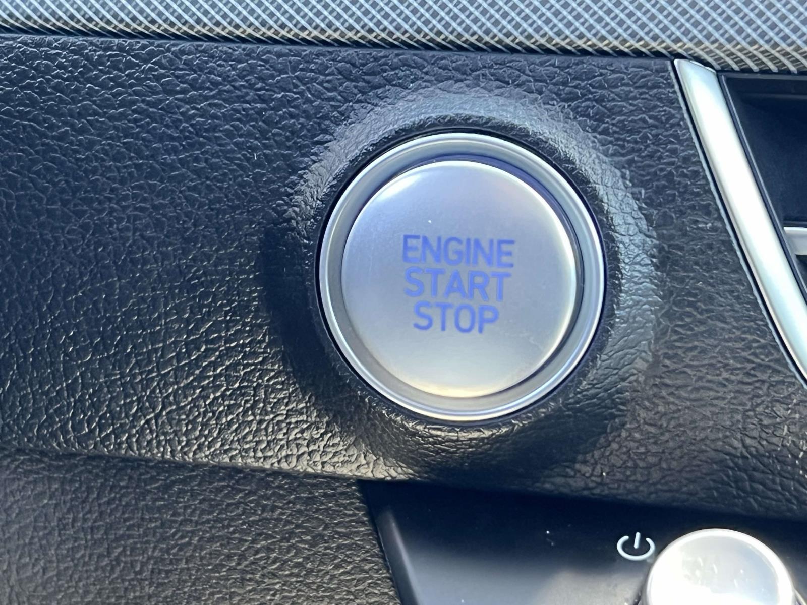 2025 Hyundai Sonata SE - Photo 29