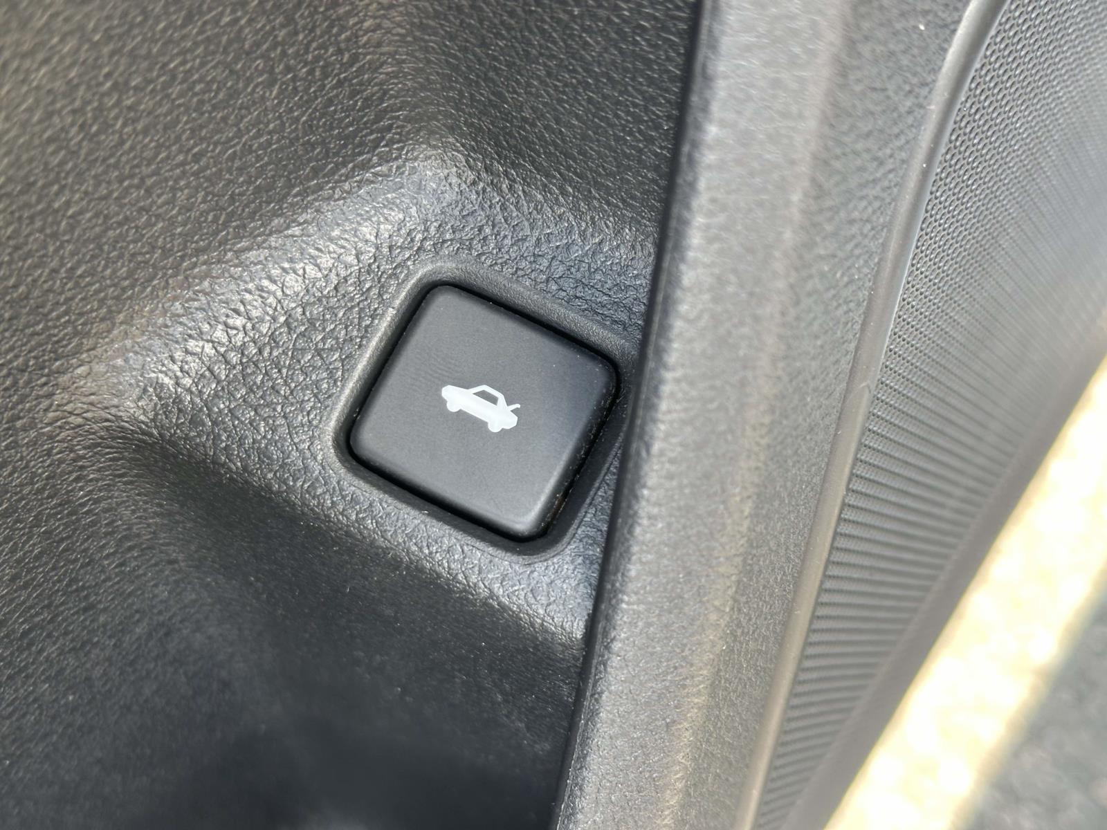 2016 Honda Civic Touring - Photo 16