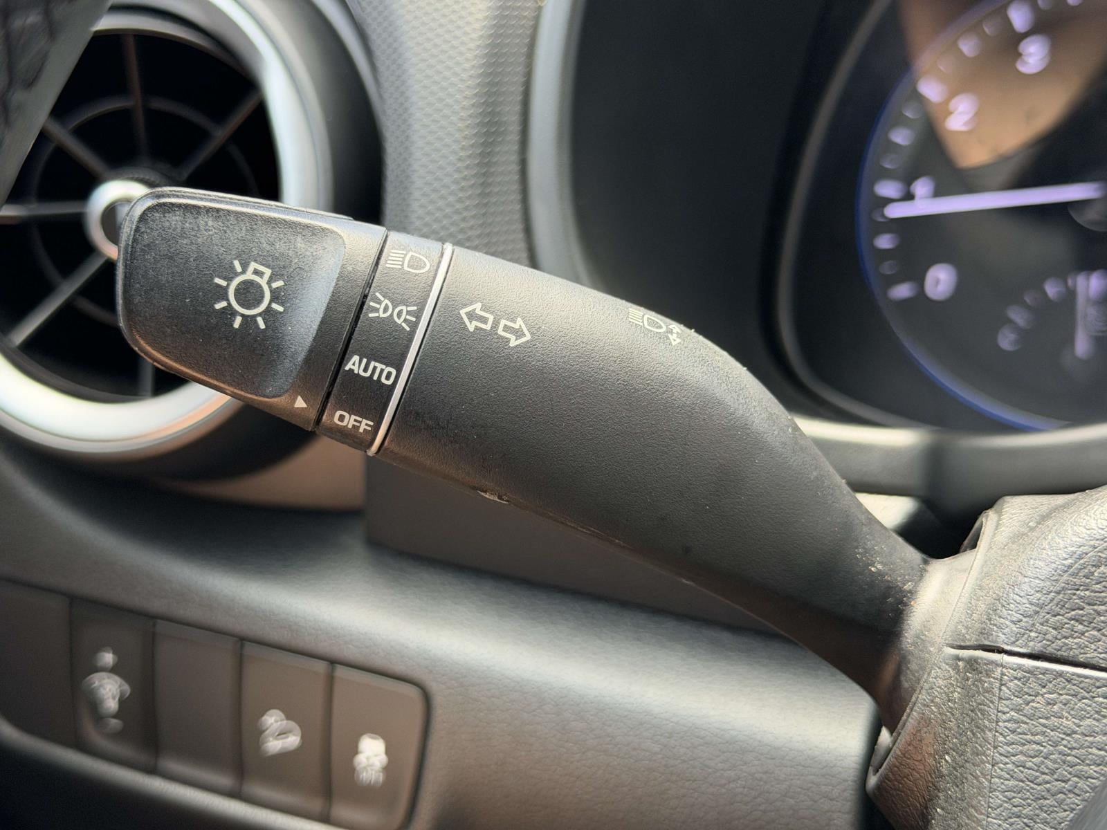 2023 Hyundai Kona SEL - Photo 24