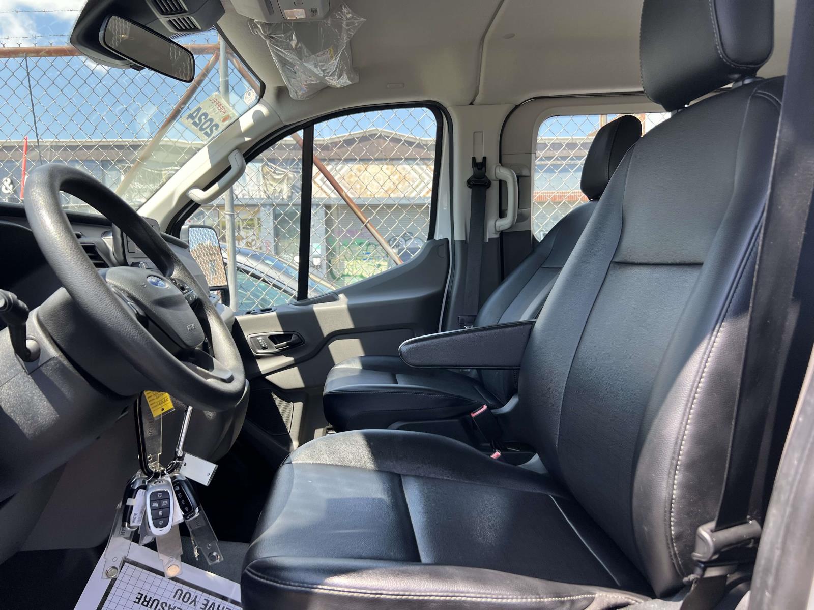 2024 Ford Transit Passenger Van XL - Photo 17