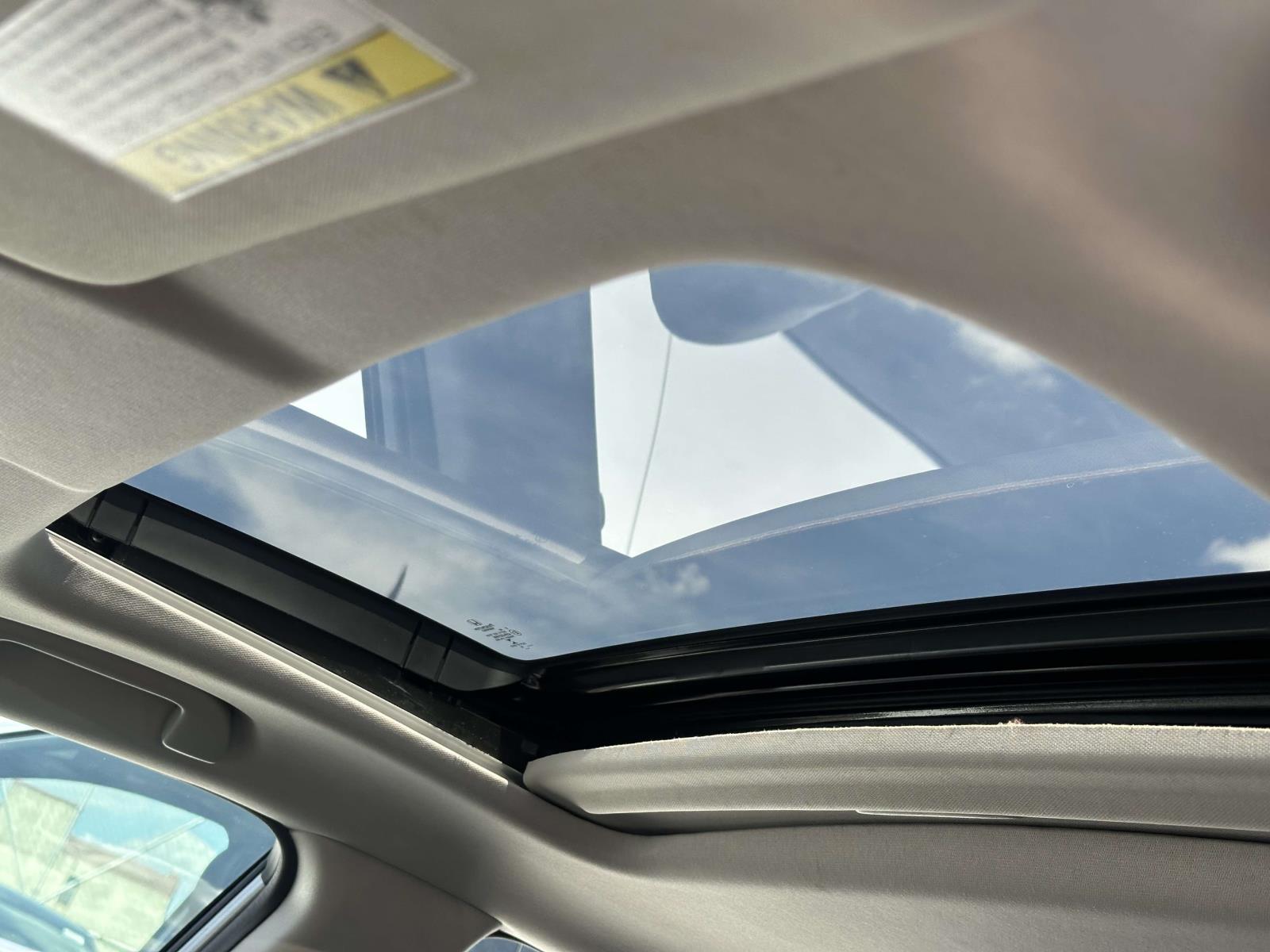 2016 Honda Civic Touring - Photo 19