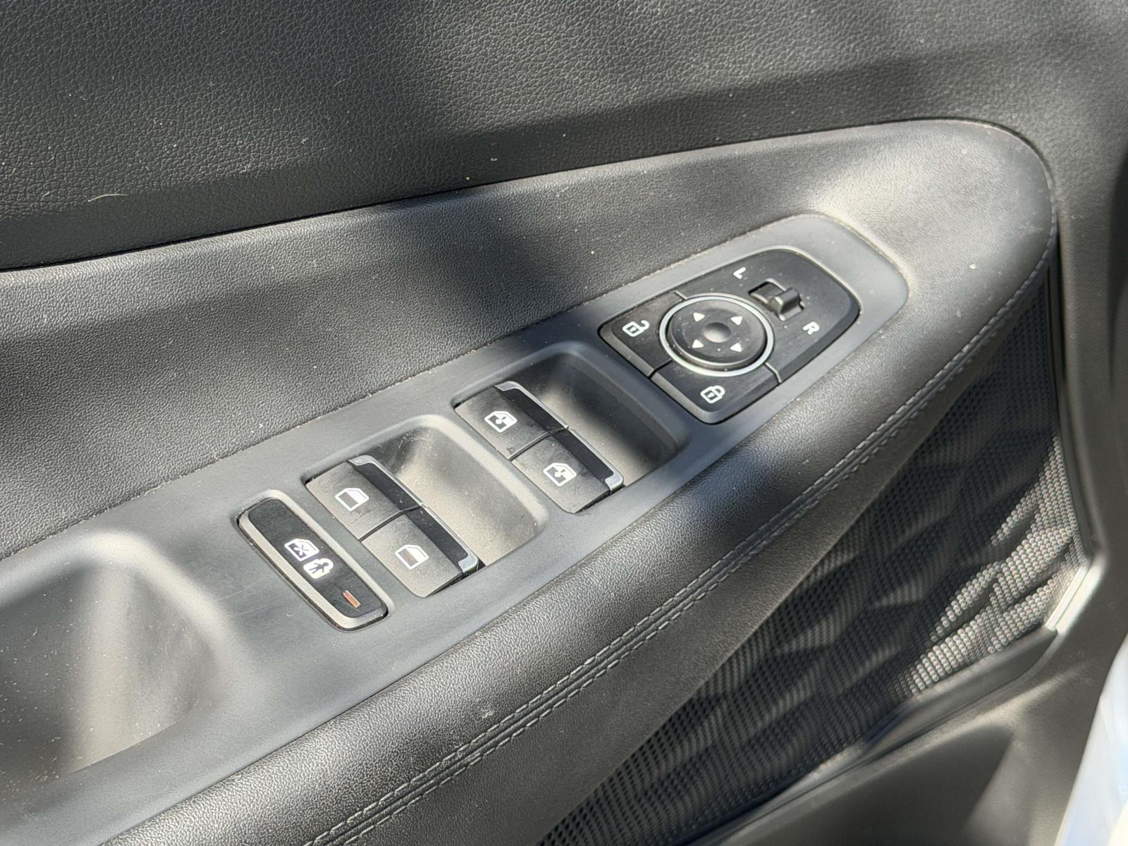 2023 Hyundai Santa Fe SEL - Photo 16