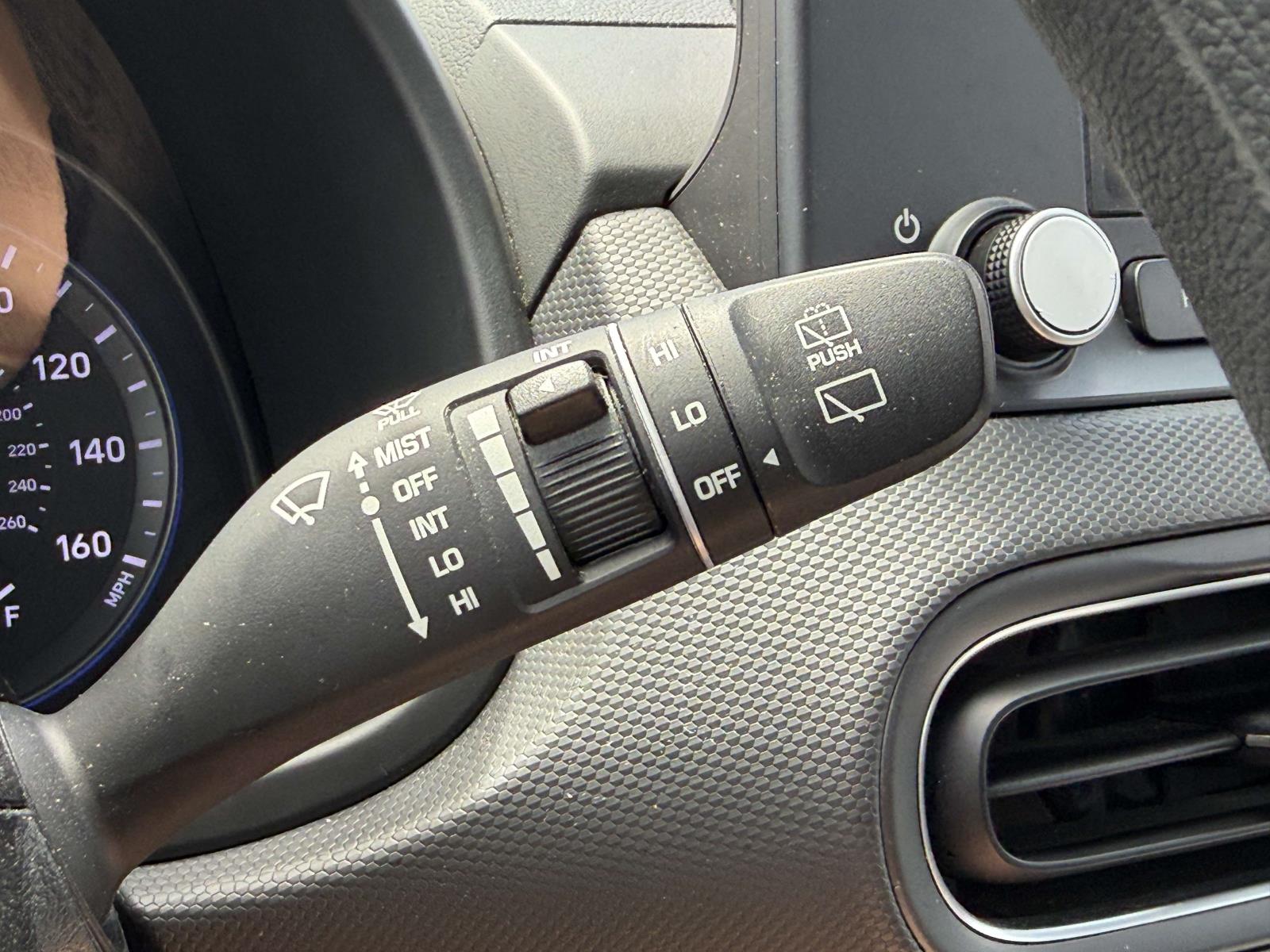 2023 Hyundai Kona SEL - Photo 24
