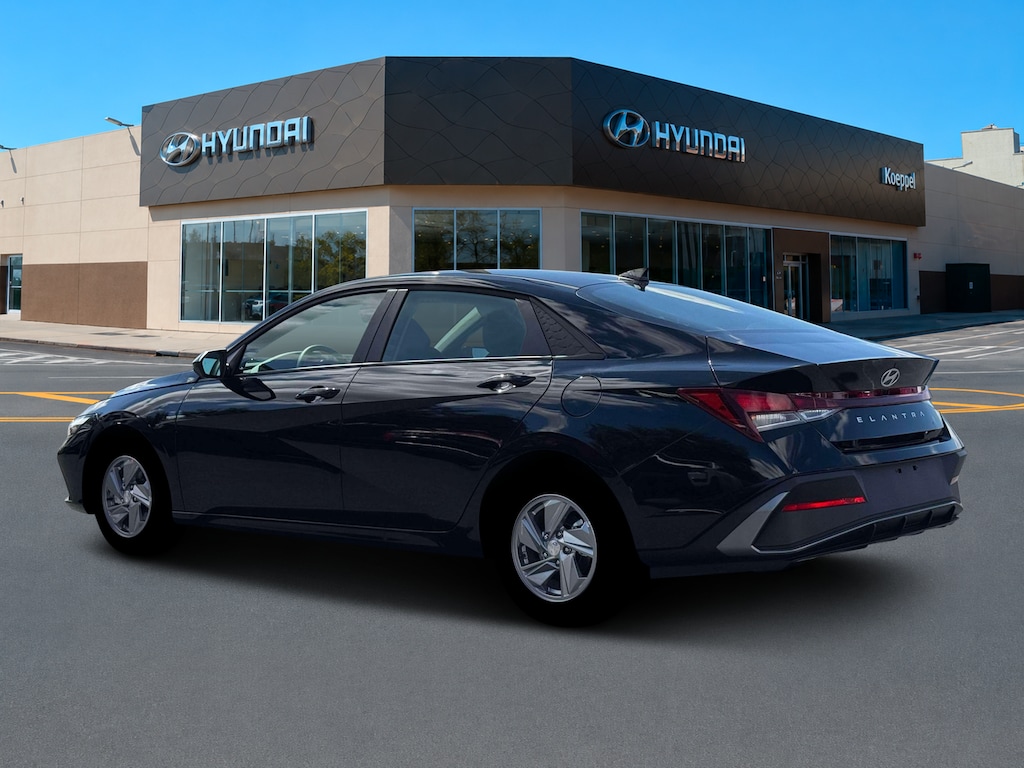 New 2026 Hyundai Elantra SE Sedan