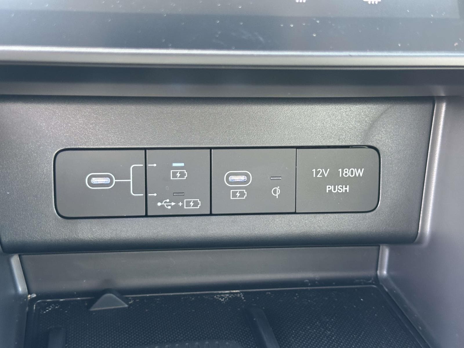 2025 Hyundai Sonata Hybrid SEL - Photo 20