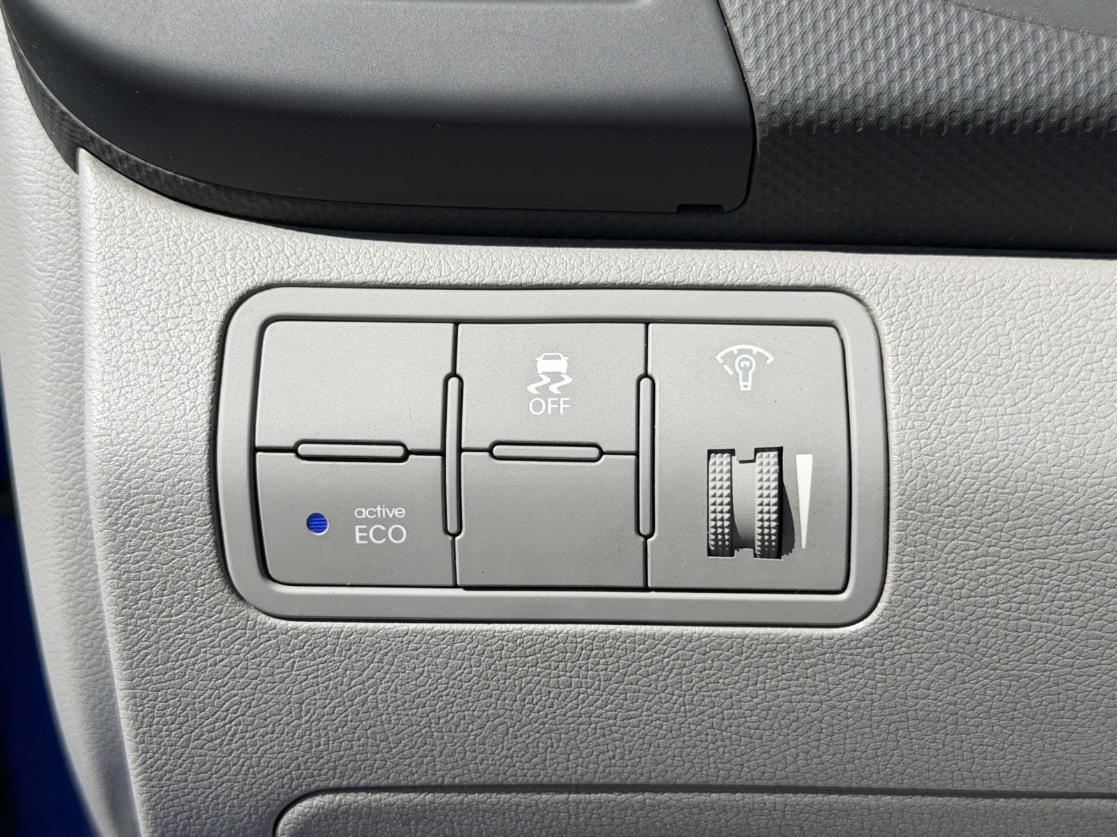 2013 Hyundai Accent GLS - Photo 19