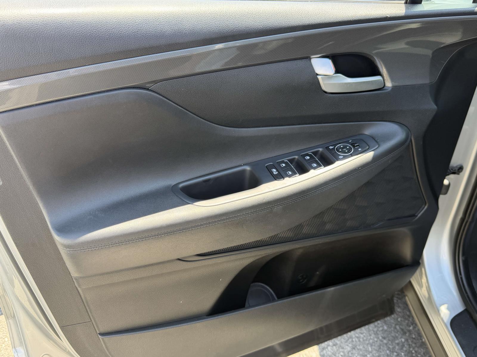 2022 Hyundai Santa Fe SEL - Photo 15