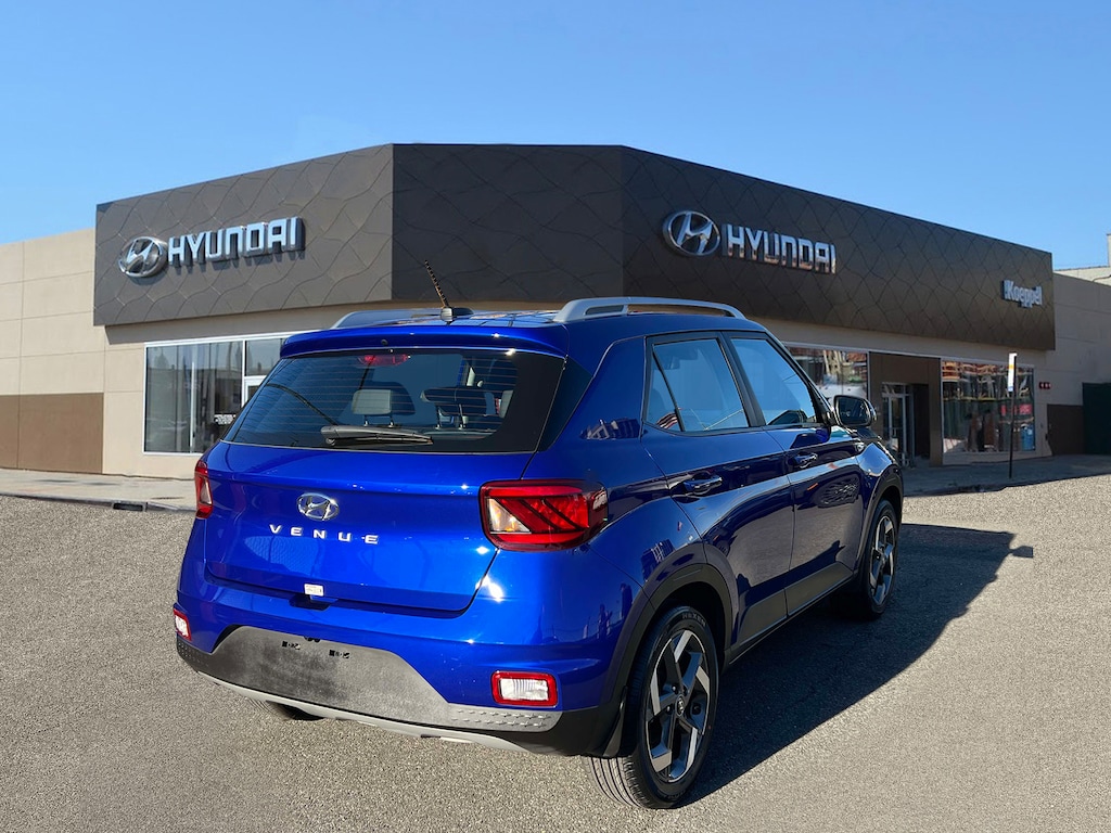 Certified 2024 Hyundai Venue Limited SUV