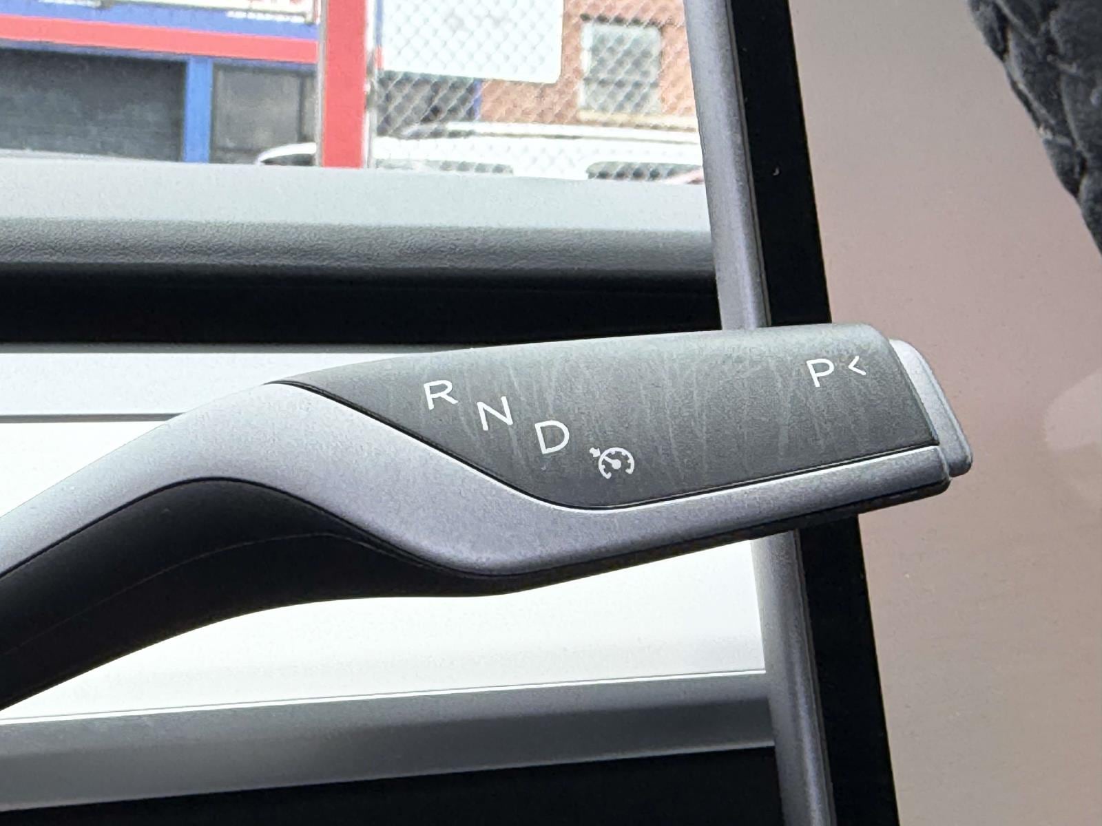 2023 Tesla Model Y Long Range - Photo 26